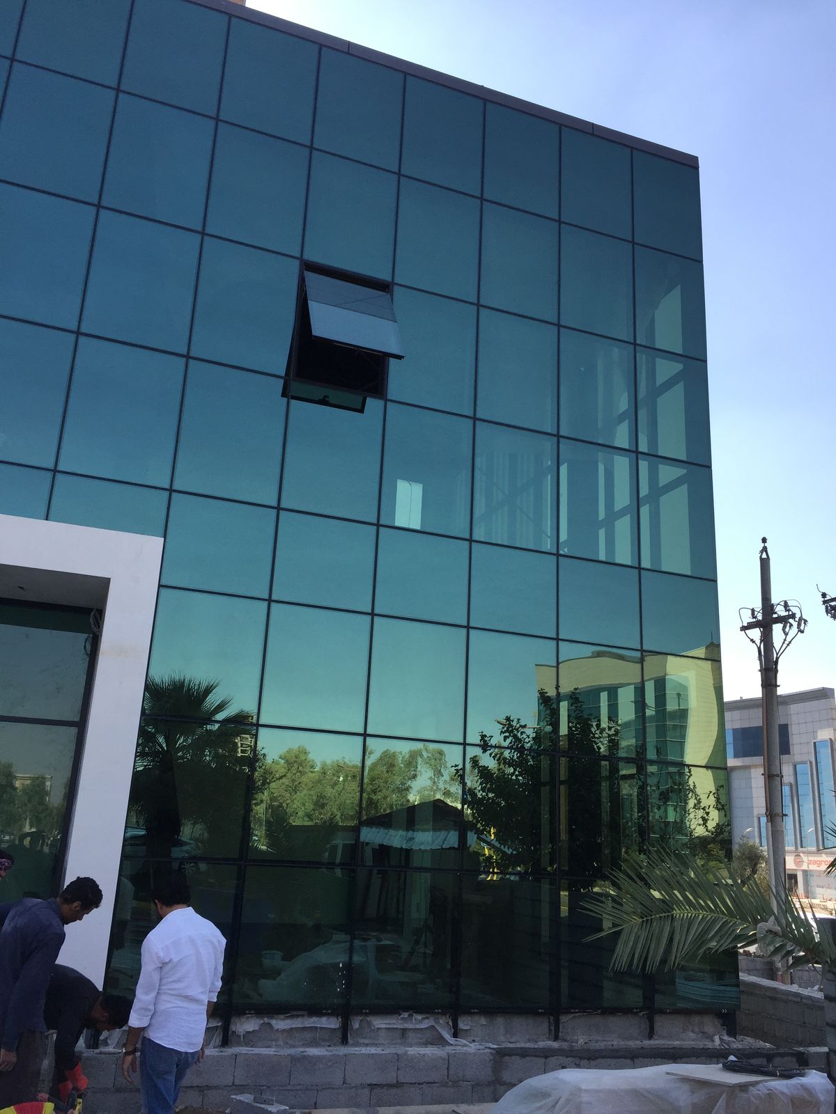 Glass and aluminium architectural work by Labbyak in Lahore